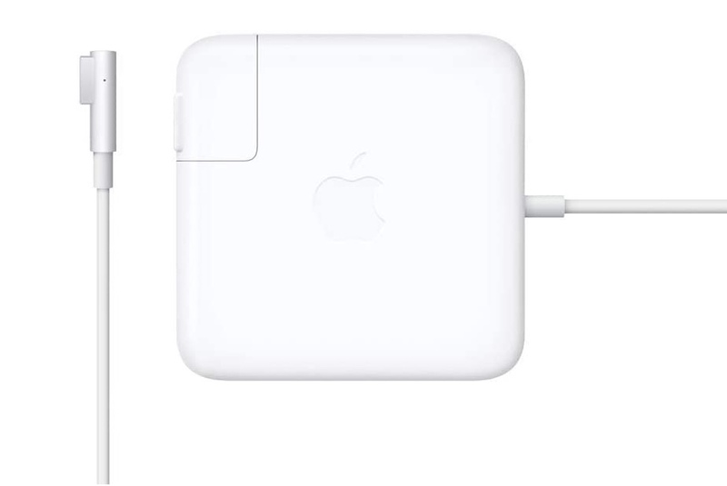 Illustration : Promos : AirPods Max à 496€, 2 porte-clés ESR pour AirTag à 7€, Magic Trackpad 2 à 89€
