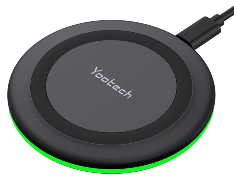 Illustration : Promos : 15 mois de Microsoft 365 + McAfee dès 54€, chargeur sans fil à 9€