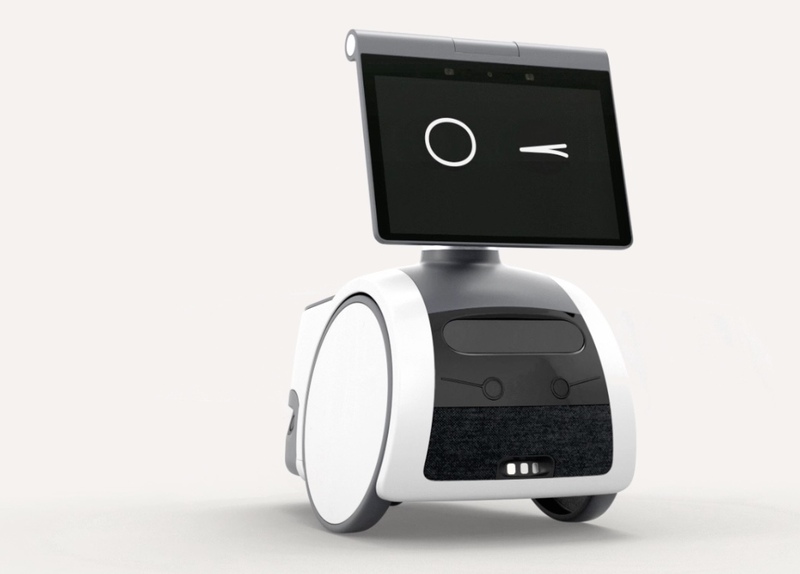 Illustration : Pluie de nouveautés chez Amazon : un robot Astro, Echo Show 15, bracelet d'activité