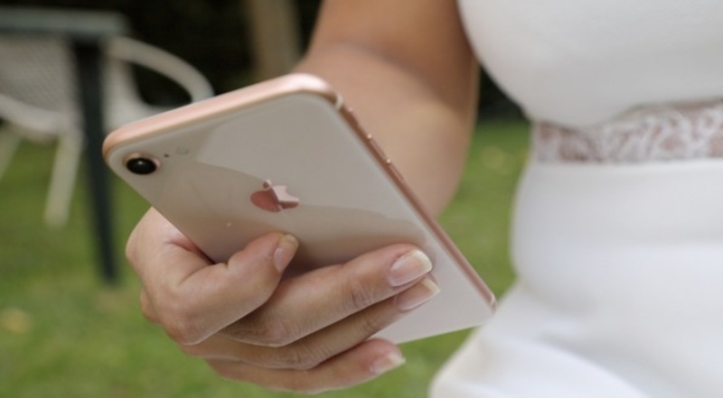 Illustration : iPhone 8 : fin du programme de remplacement de la carte mère
