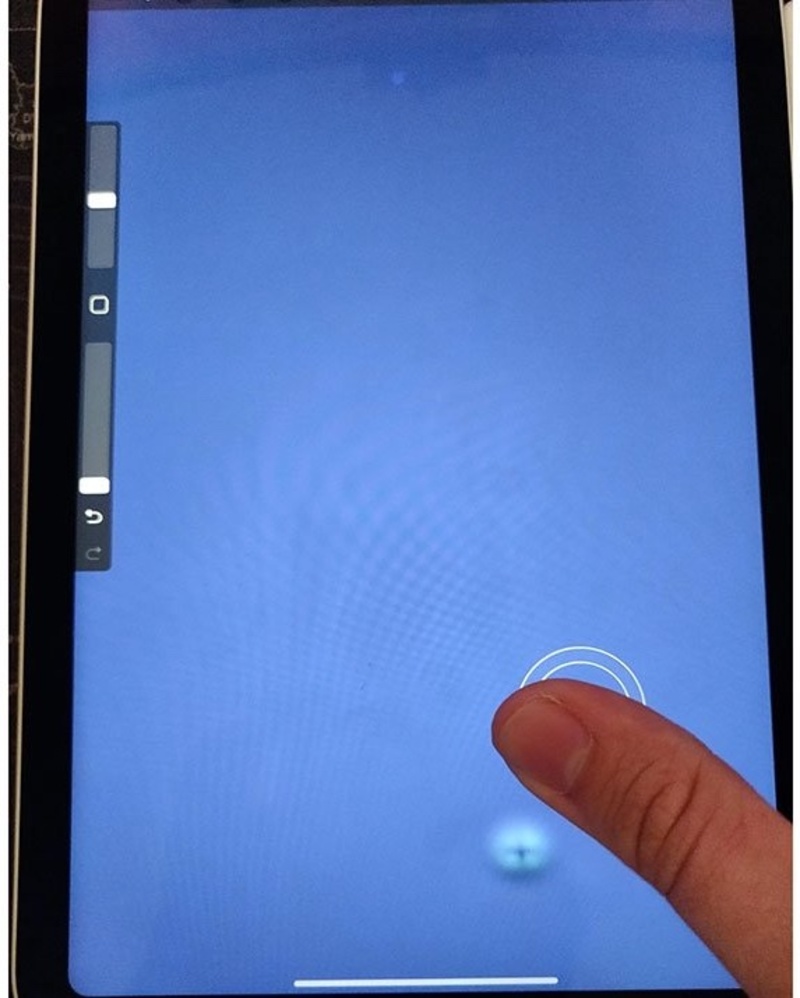 Illustration : Des distorsions apparaîtraient sur l'écran de l'iPad mini 6