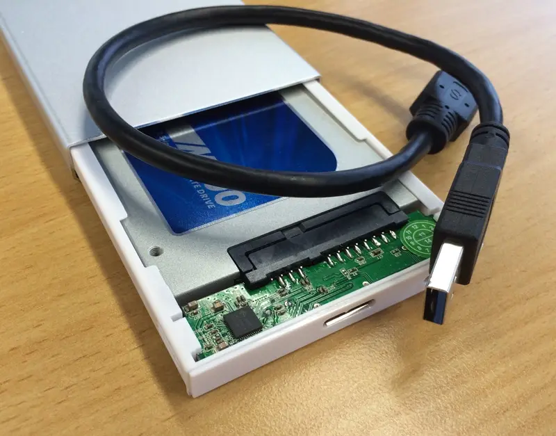 Un SSD dans un boitier USB 3 ? Tests, conseils, et l'importance de l'UASP