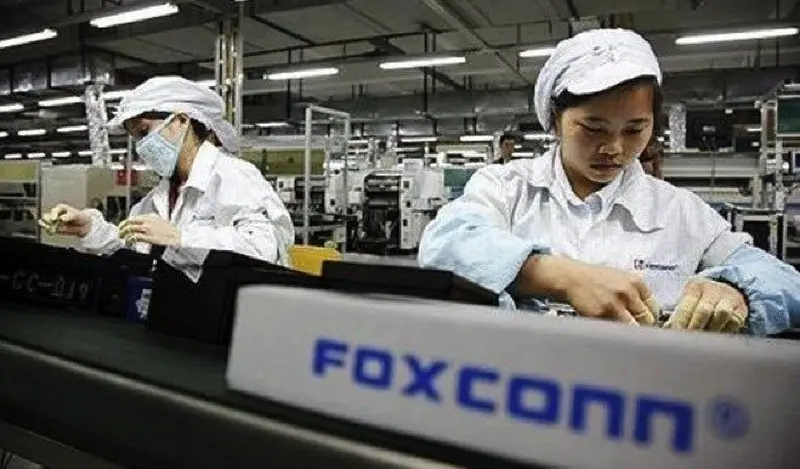 Foxconn : la production repart en "circuit fermé" à Shenzhen