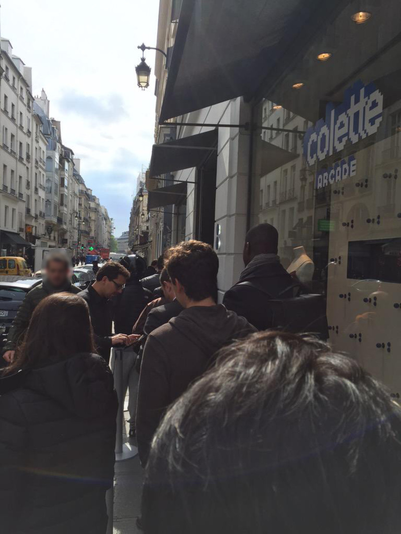 Illustration : L'image du jour : encore une petite file d'attente devant Colette