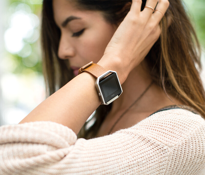 Illustration : #CES : Fitbit Blaze présente un clone d'Apple Watch (des années 70) orienté fitness