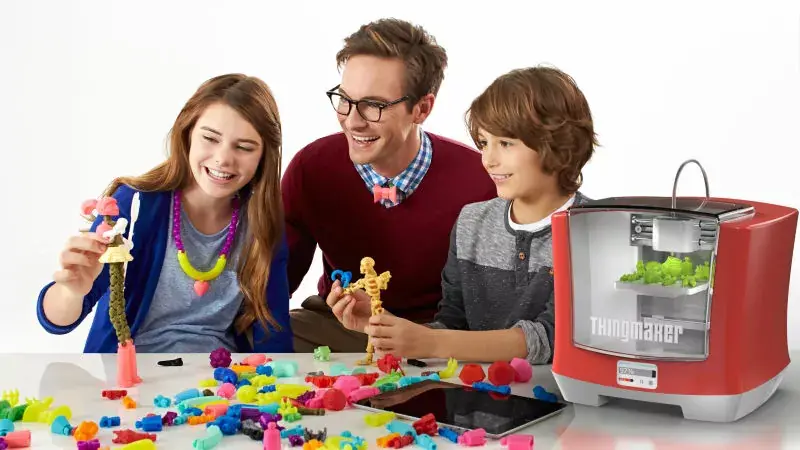 Mattel présente une imprimante 3D "à jouets" compatible avec l'iPhone et l'iPad