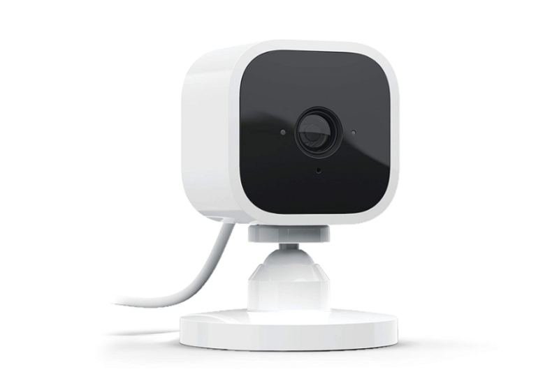 Illustration : Promos : caméra Blink Mini dès 22€, Blink Outdoor dès 54€, SteelSeries Arctis Pro à 119€