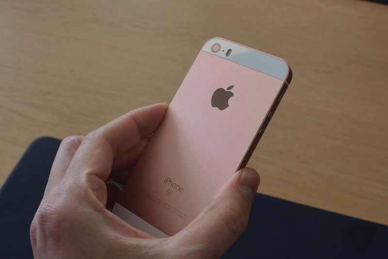 Illustration : Quelques photos des nouveaux iPad Pro et iPhone SE "en vrai"