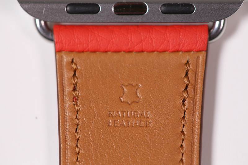Illustration : Apple Watch : des photos des bracelets boucle classique rouge et Nylon tissé Or/Rouge