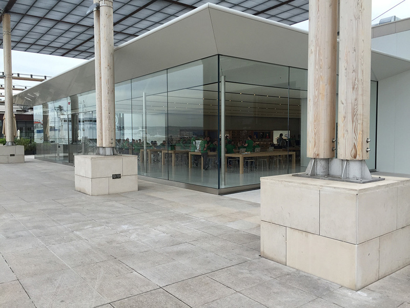 Illustration : Premières photos de l'Apple Store de Marseille