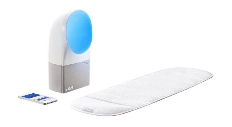 Illustration : Promos : capteur de sommeil Aura, tensiomètre sans fil Withings et clavier Logitech