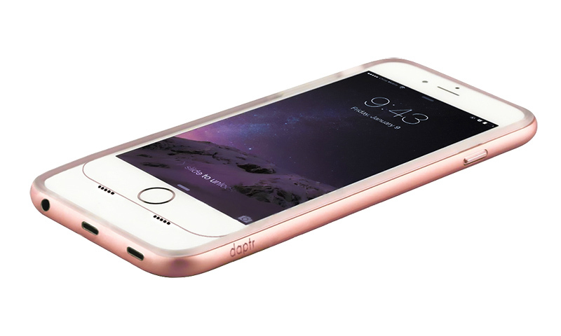 Illustration : daptr : une coque pour brancher un casque Lightning ou jack tout en chargeant l'iPhone 7