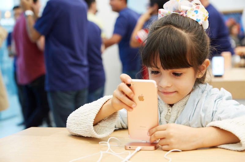 Illustration : Quelques photos de l'ouverture du premier Apple Store de Mexico
