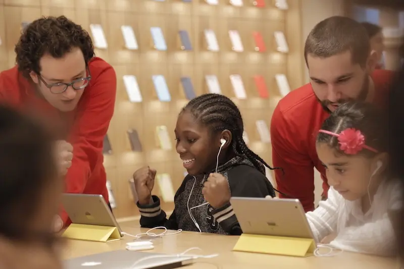 Heure de Code 2016 : des ateliers gratuits pour apprendre à coder dans tous les Apple Store