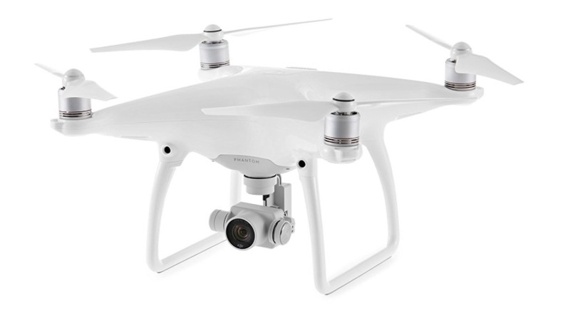 Illustration : #CyberMonday : DJI Phantom 4, Nest Cam, thermostat Nest et brosse à dents connectée
