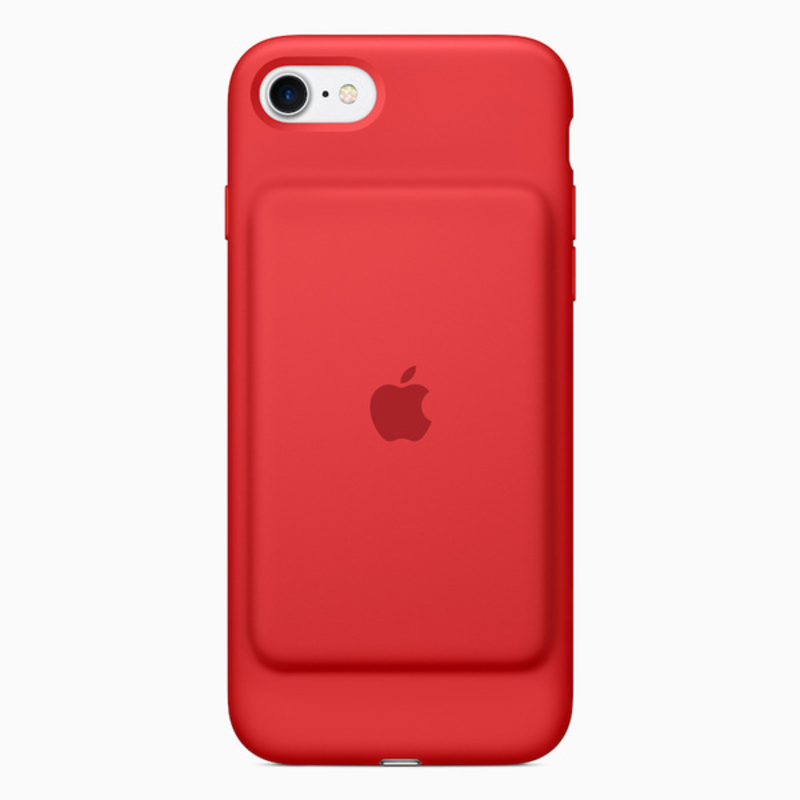 Illustration : La Smart Battery Case pour iPhone 7 et la coque pour iPhone SE sont disponibles en (RED)