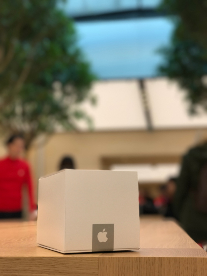 Illustration : Quelques (belles) photos de l'ouverture de l'Apple Store St Germain