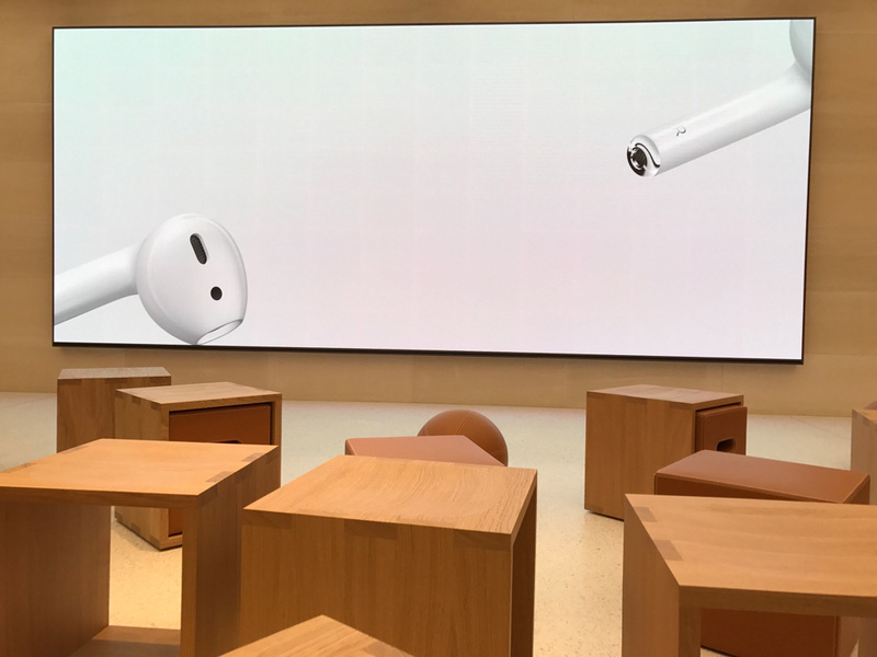 Illustration : Quelques (belles) photos de l'ouverture de l'Apple Store St Germain