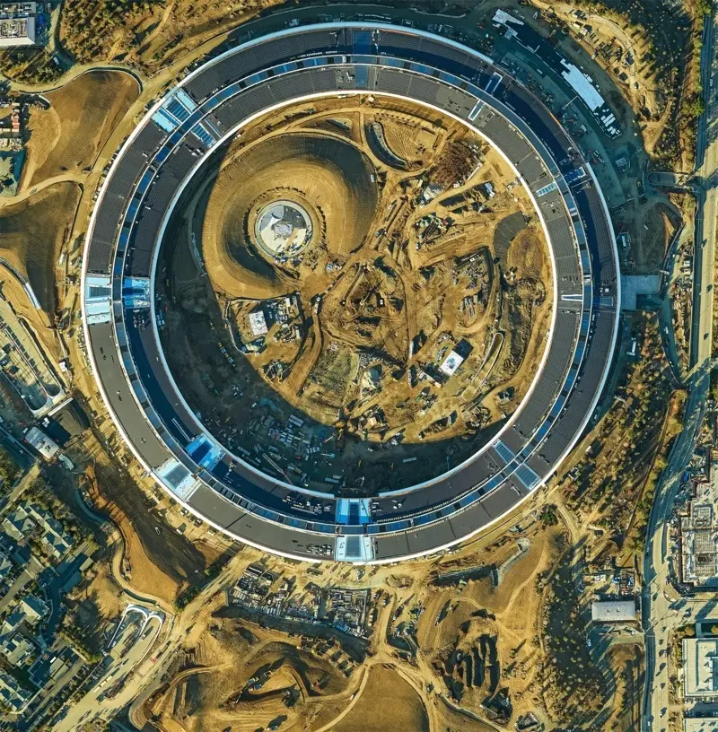 Joyeux Noël sur l'Apple Campus 2