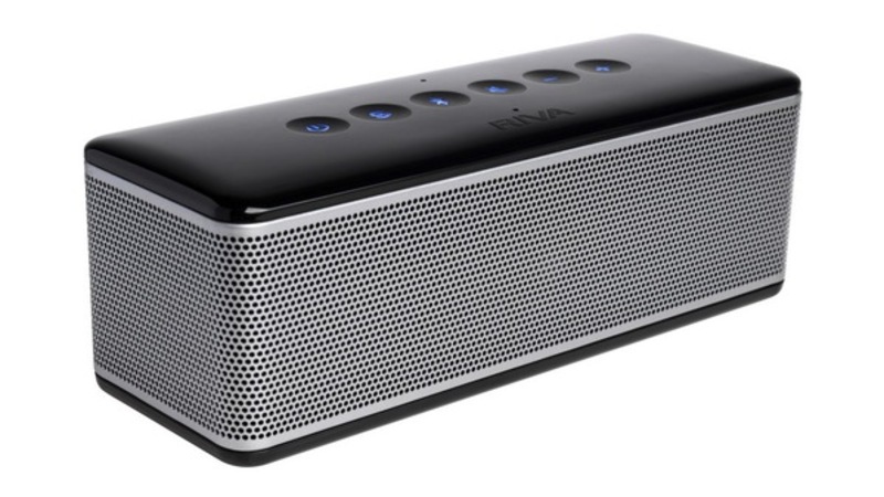Illustration : #soldes : enceintes RIVA Audio, Parrot Disco (pack FPV) et support Spigen pour Apple Watch