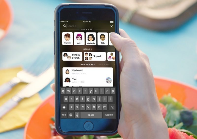 Snapchat propose une barre de recherche universelle