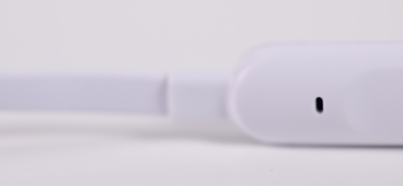 Illustration : Test des BeatsX face aux AirPods : le match !