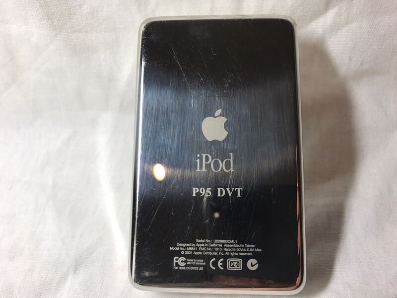 Illustration : Un prototype d'iPod Classic en vente pour 100 000 dollars