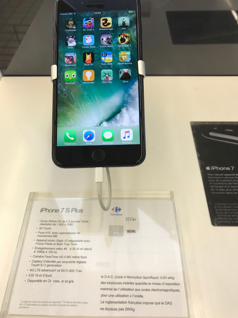 Illustration : L'image du jour : l'iPhone 7S est déjà disponible (avec un nouveau logo) à Antibes