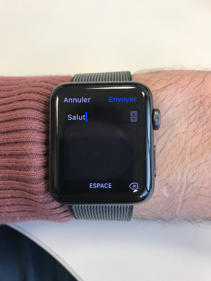 Illustration : watchOS 3.2 active l'écriture manuscrite en français sur l'Apple Watch