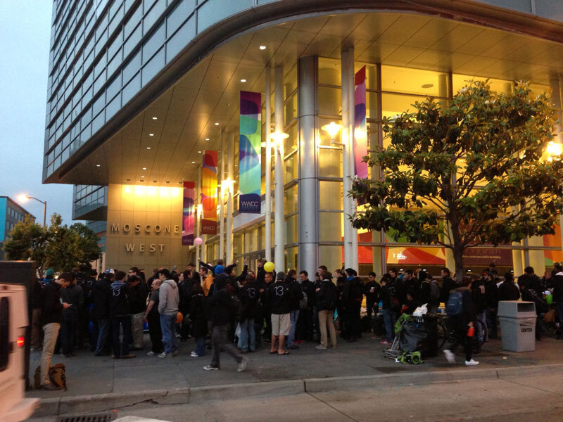 WWDC : le jour se lève sur le Moscone Center et la foule est impressionnante !