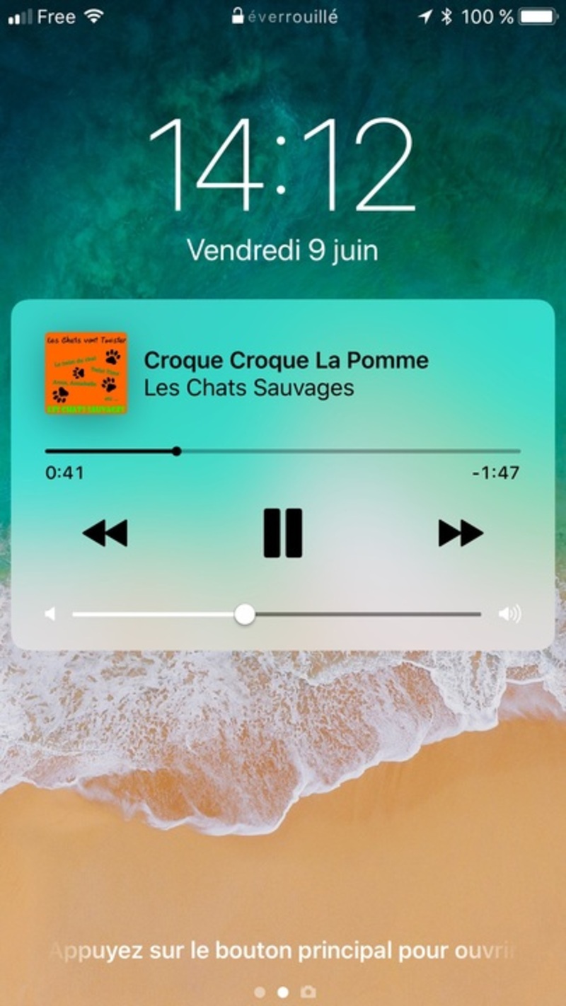 Illustration : iOS 11 : le lecteur musical ne cache plus l'heure sur l'écran verrouillé