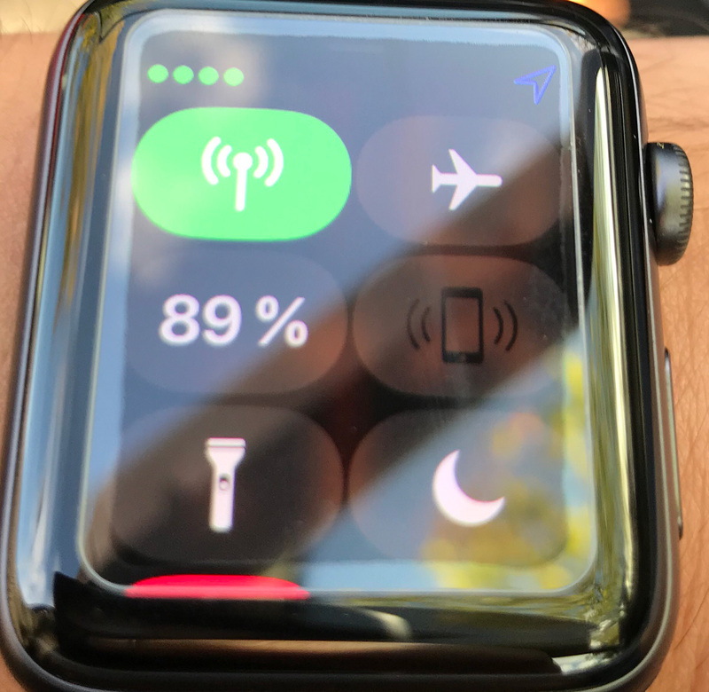 Illustration : Apple Watch et kit main-libres en voiture : tentative réussie dans un "vieux" Scenic