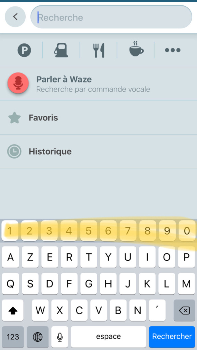 Illustration : Waze rajoute une ligne de chiffres sur le clavier d'iOS (et c'est une bonne idée)