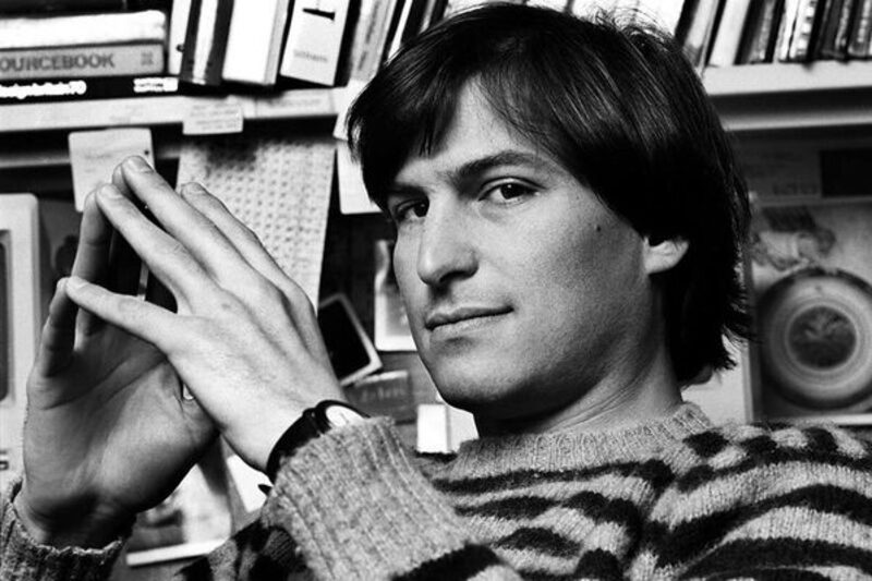 Illustration : Cette semaine : Steve Jobs, iPhone 8 / 8 Plus, AppleWatch Series 3, Google & Bracelets