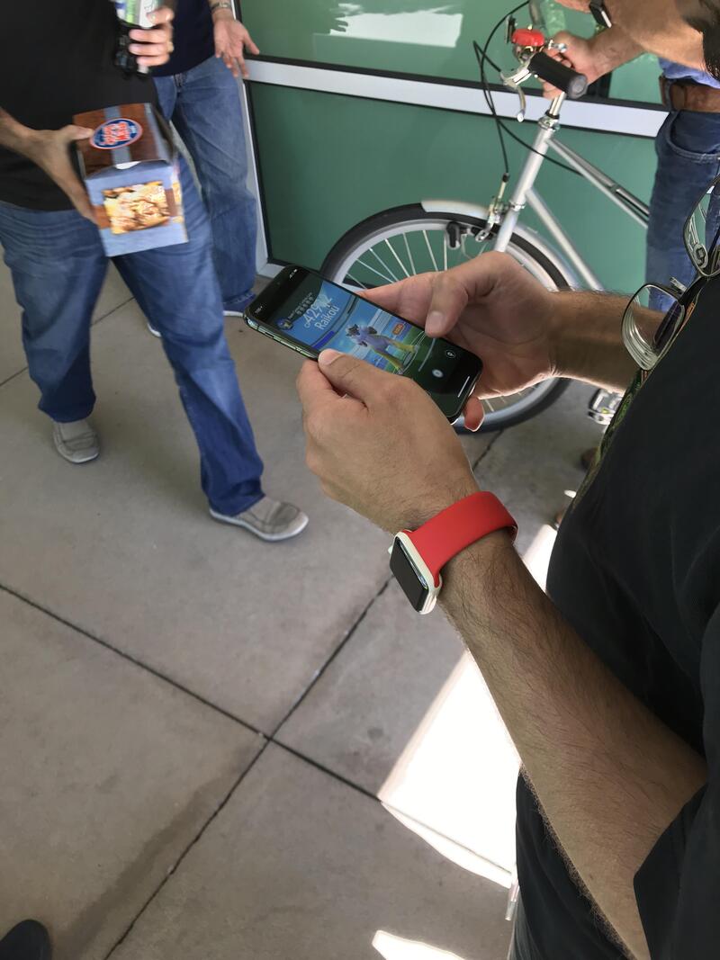 Illustration : L'image du jour : iPhone X, attention aux bandes noires !