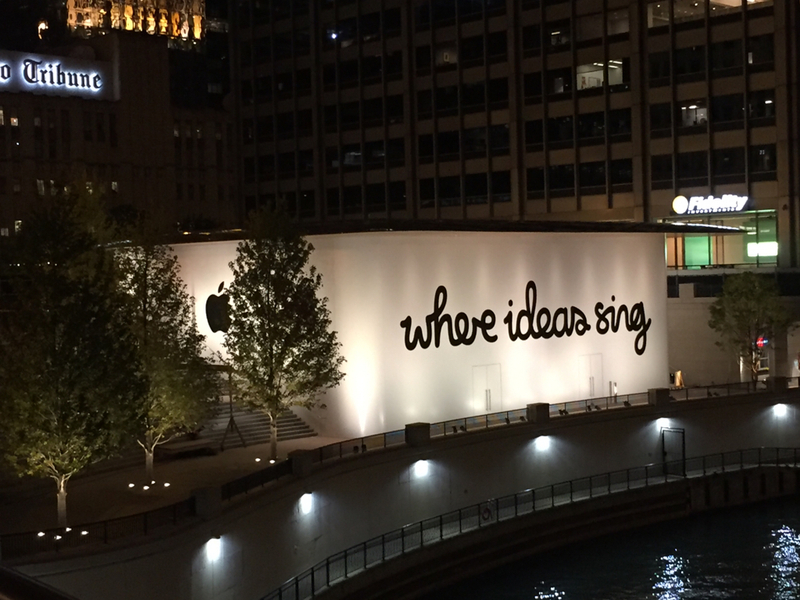 Illustration : Derniers préparatifs avant l'ouverture de l'Apple Store de Chicago (photos)