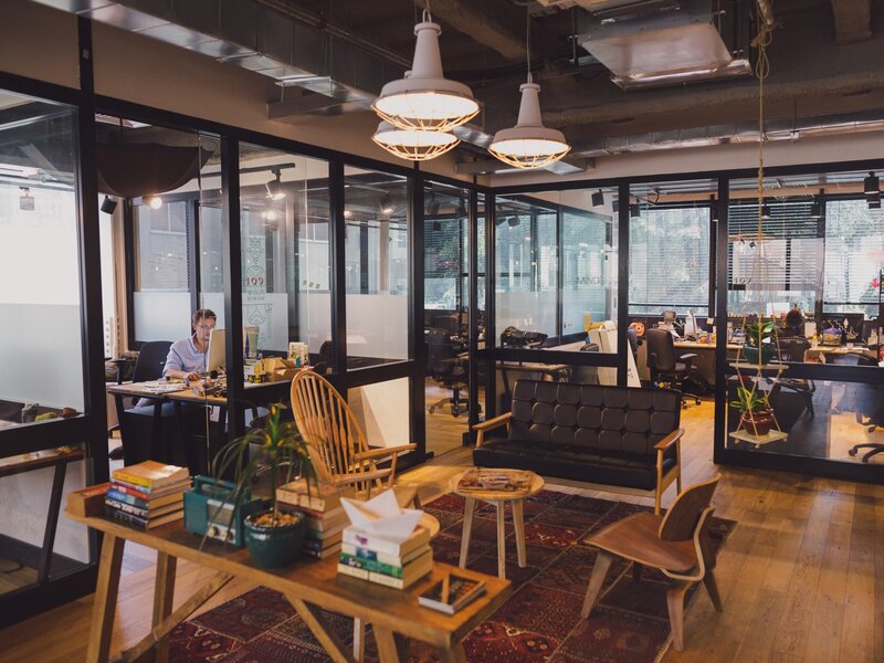 Illustration : Des bureaux secrets et un espace de co-working pour les équipes berlinoises d'Apple