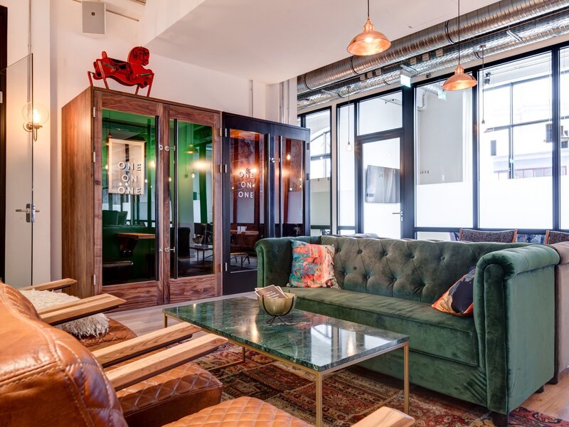 Illustration : Des bureaux secrets et un espace de co-working pour les équipes berlinoises d'Apple