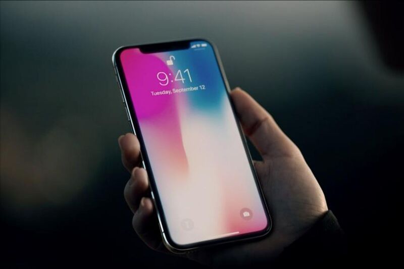 Illustration : L'iPhone X cache le contenu des notifications par défaut