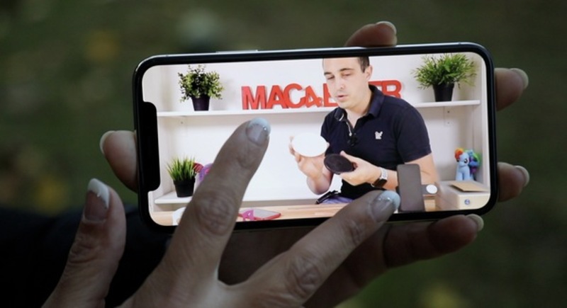 Illustration : Cette semaine : iPhone X, Visitor Center, Paradise Papers, colère, FBI & ORLM