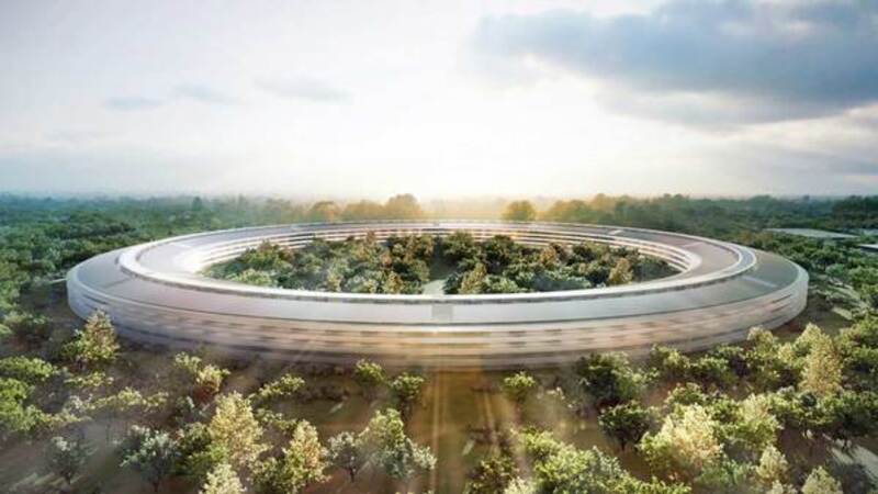 Illustration : Cette semaine : iPhone X, Visitor Center, Paradise Papers, colère, FBI & ORLM