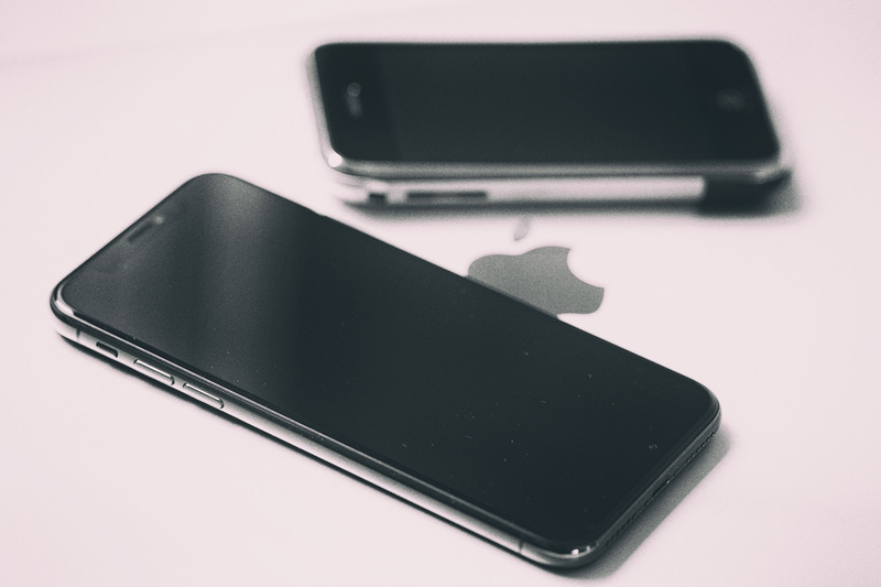 Illustration : Cette semaine : iPhone X & Visitor Center