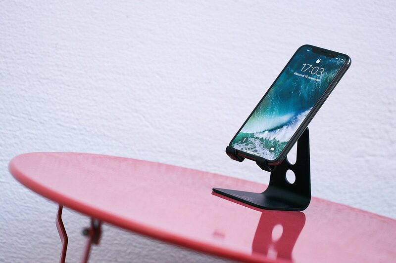 Illustration : 35% des consommateurs désirant acheter un iPhone prendront un X (Barclays)