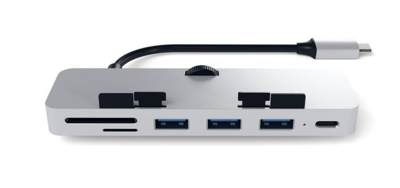 Illustration : iMac Pro : un petit dock pour avoir les ports devant la machine