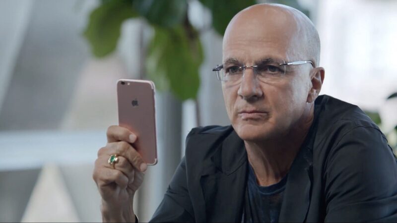 Illustration : Jimmy Iovine dément les rumeurs annonçant son départ d'Apple cette année