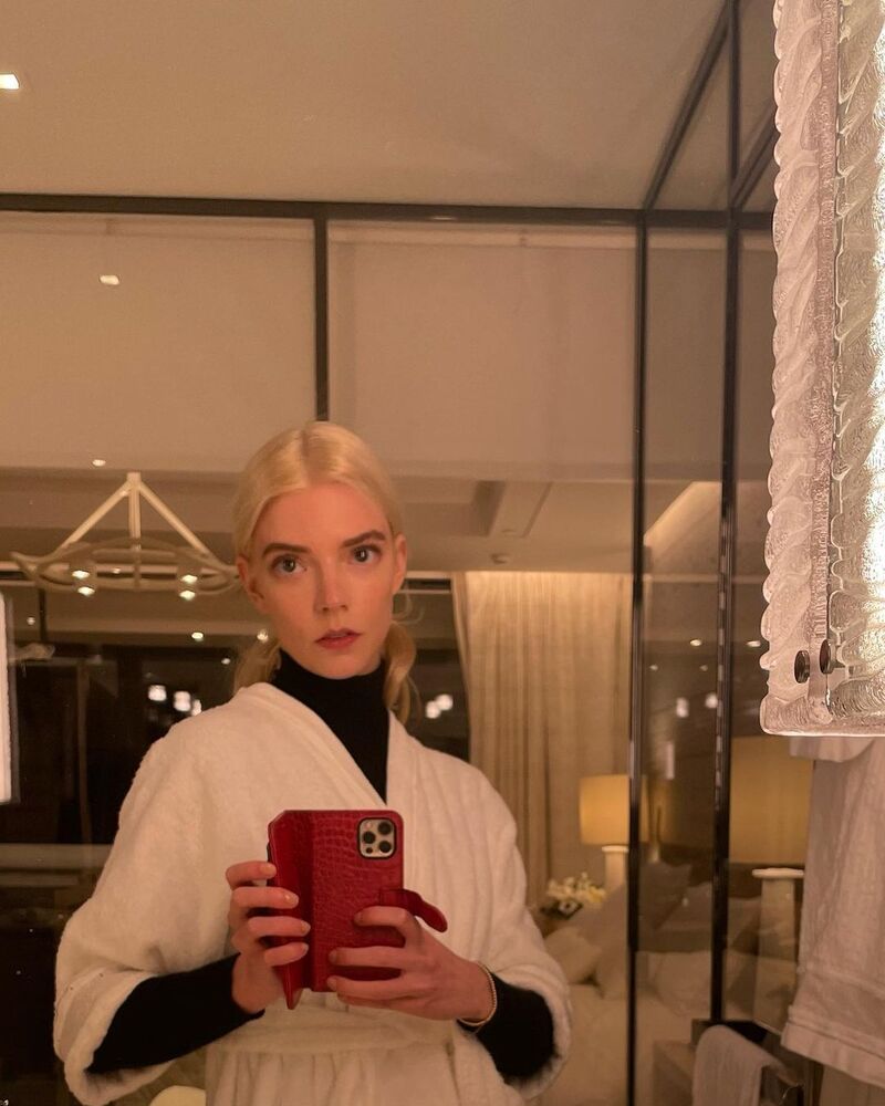 People : Lady Gaga, Camila Mendes, Lionel Richie, Paris Hilton, Emily et Tommy Lee