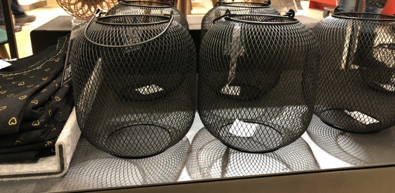 Illustration : L'image du jour : ceci n'est pas un HomePod (mais il est dispo en France)