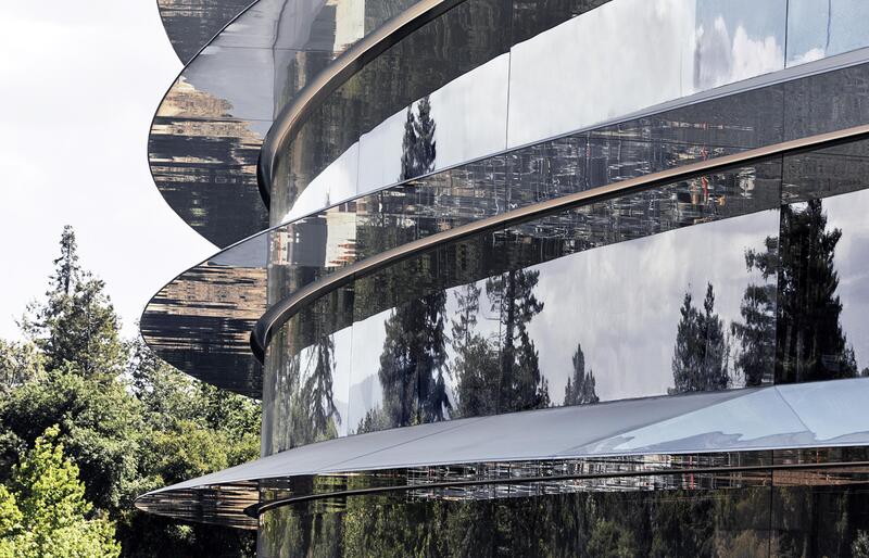 Illustration : Les vitres d'Apple Park sont trop propres