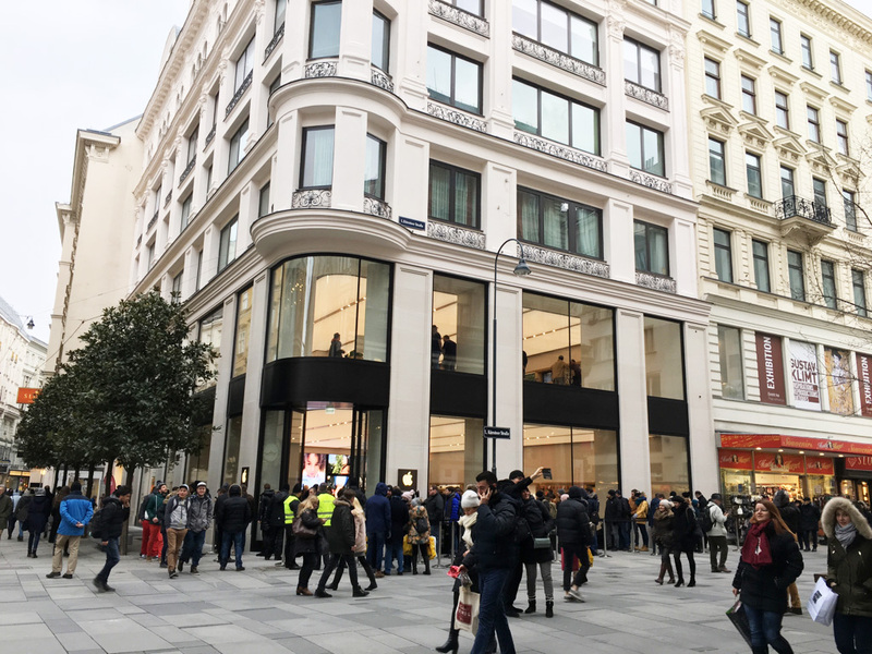 Illustration : Quelques photos de l'inauguration de l'Apple Store de Vienne (Autriche)
