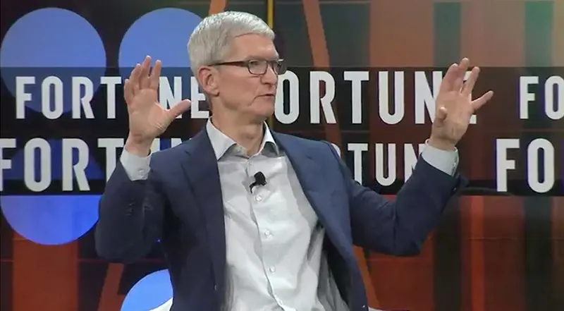 Tim Cook : "Certaines personnes passent beaucoup trop de temps sur leurs appareils"